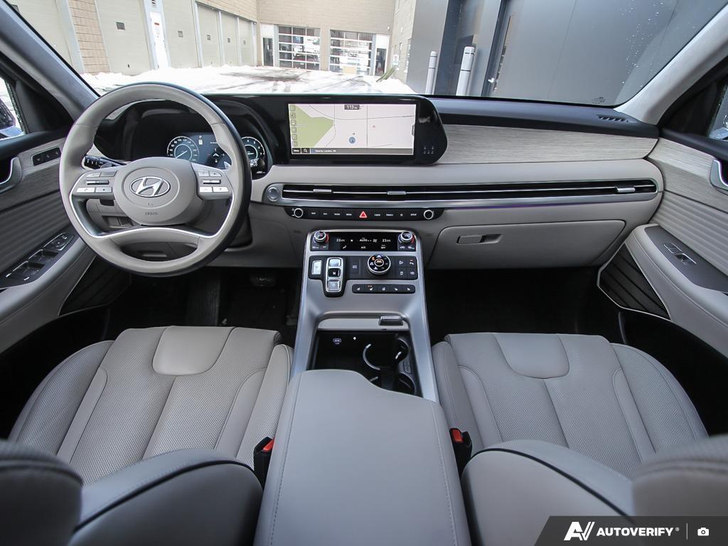 used 2025 Hyundai Palisade car, priced at $60,597