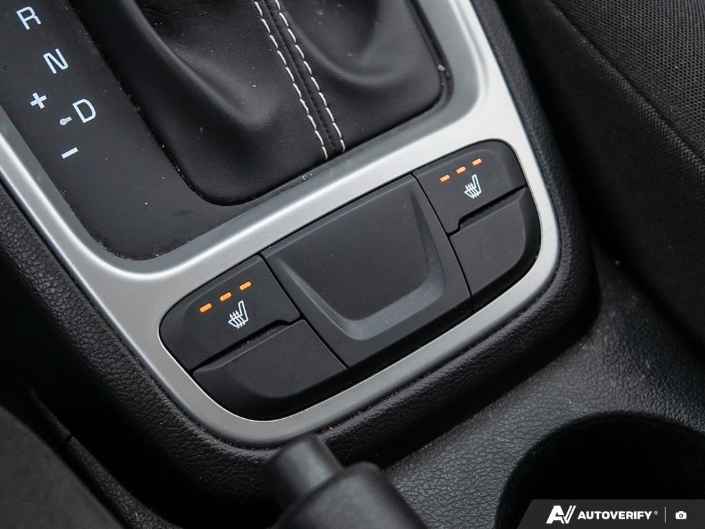 used 2022 Hyundai Venue car, priced at $20,097