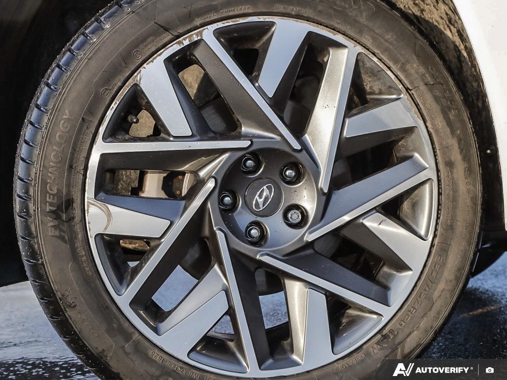 used 2022 Hyundai Santa Fe car, priced at $35,597