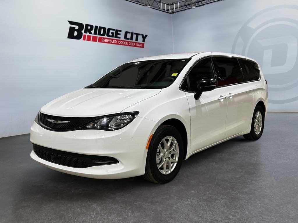 2025 Chrysler Grand Caravan SXT FWD