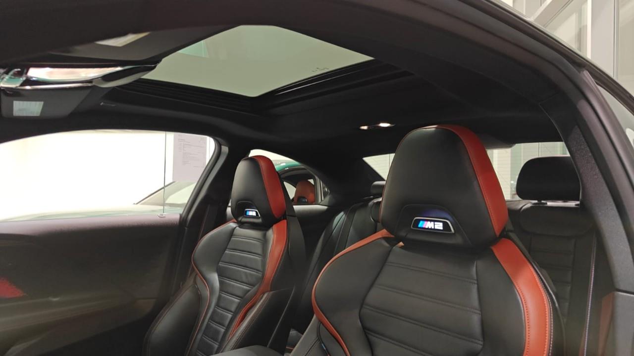 2025 BMW M2 , 多伦多, 全款车