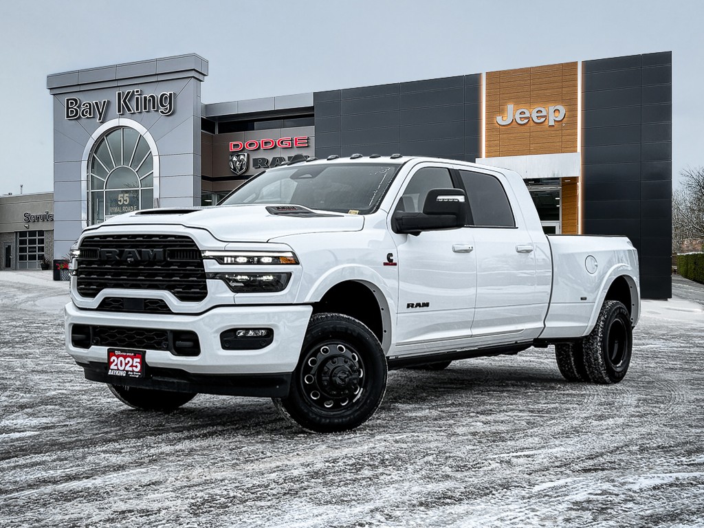 RAM 3500 Limited Mega Cab DRW 4WD 2025