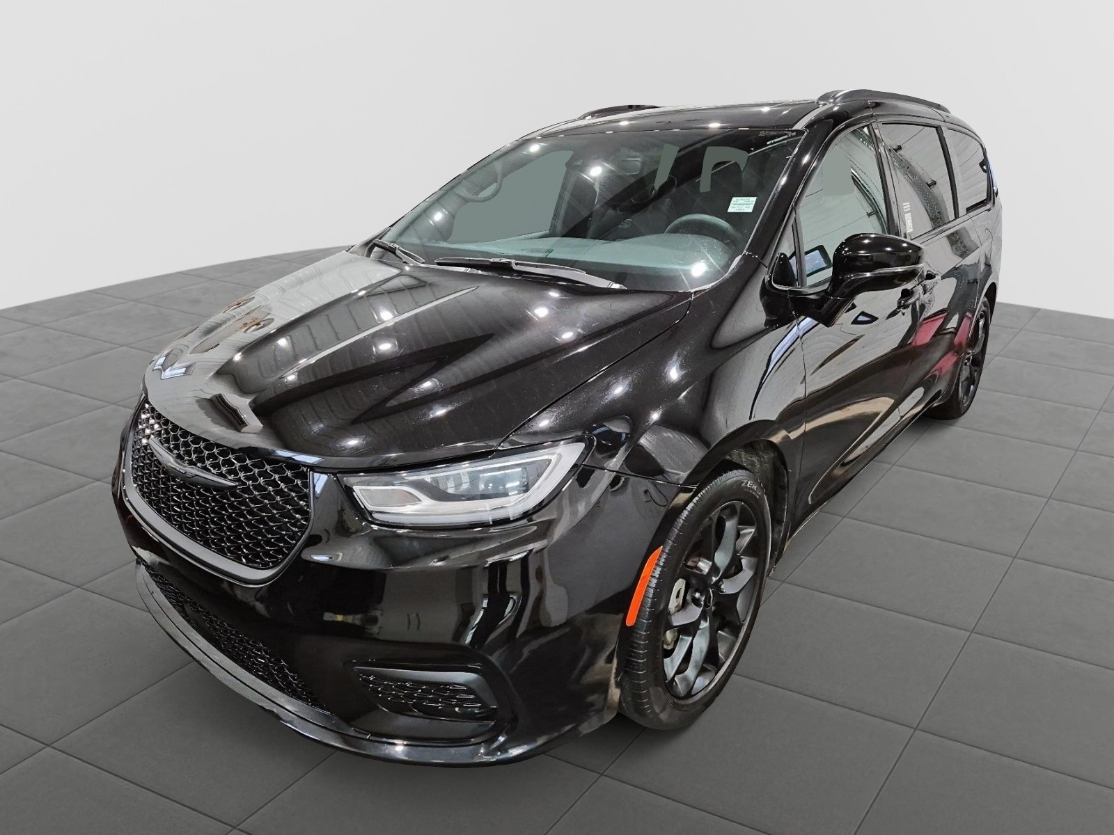 2024 Chrysler Pacifica  Touring-L