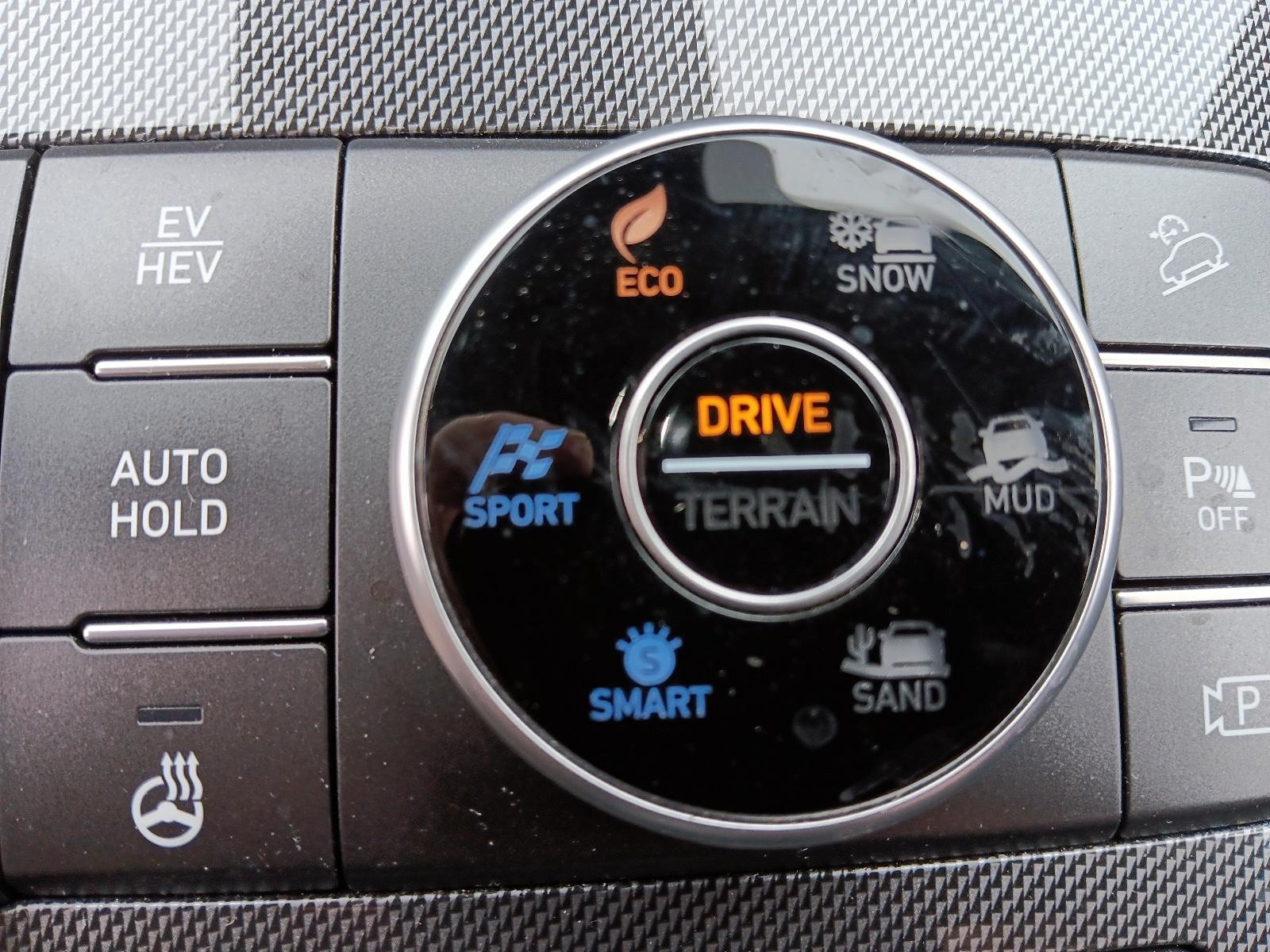 2022 Hyundai Santa Fe Plug-In Hybrid Luxury