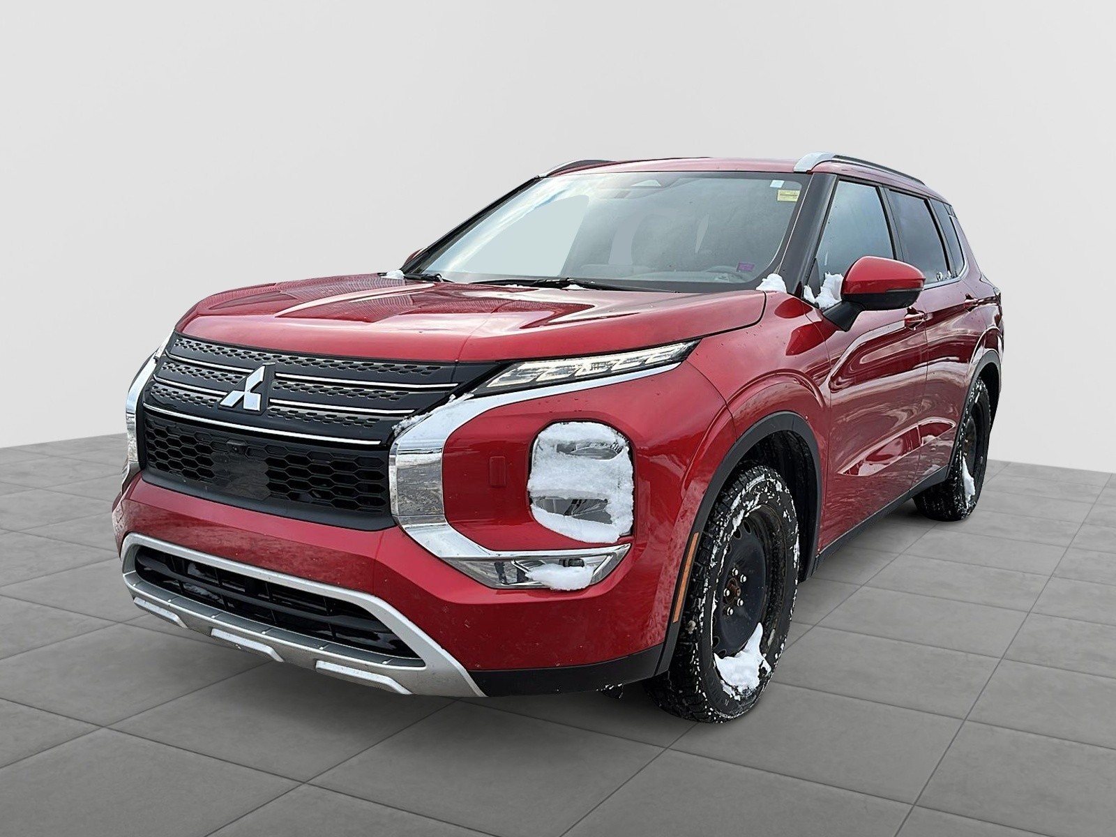 2022 Mitsubishi Outlander  LE