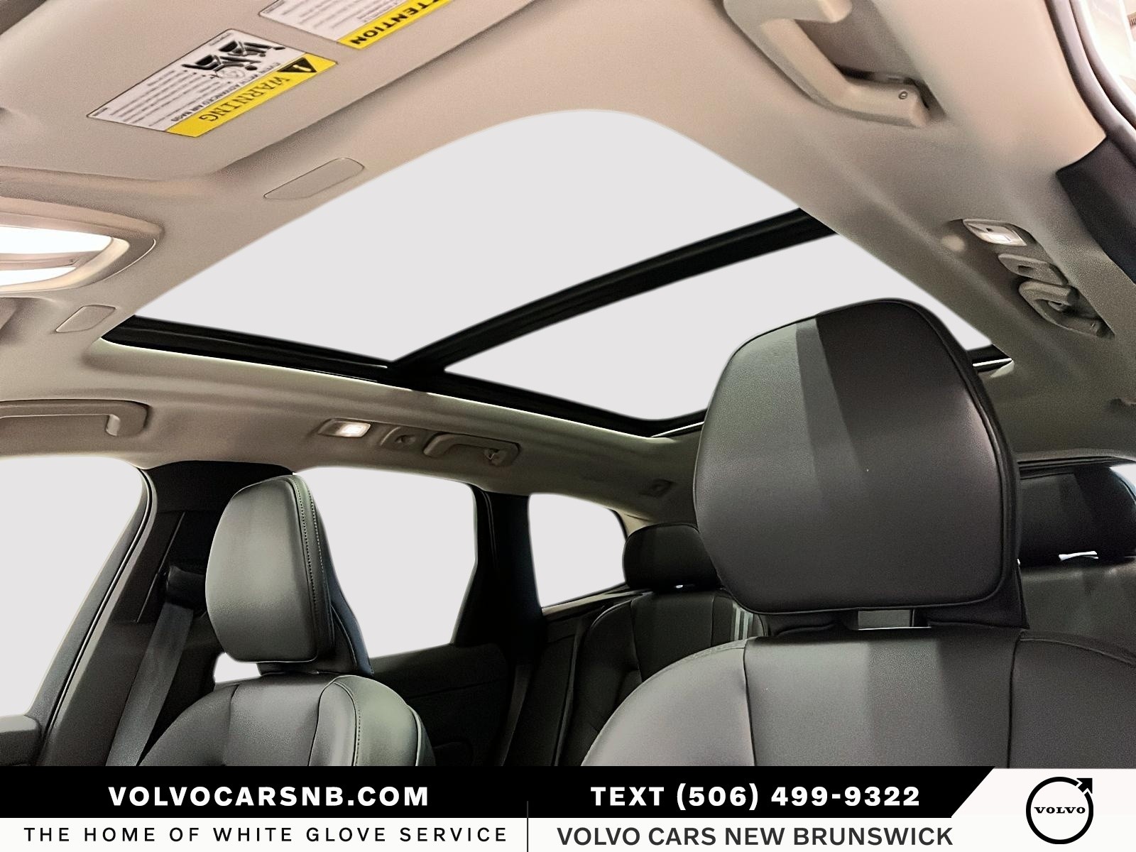 2025 Volvo XC60 Plug-In Hybrid T8 Core Dark Theme