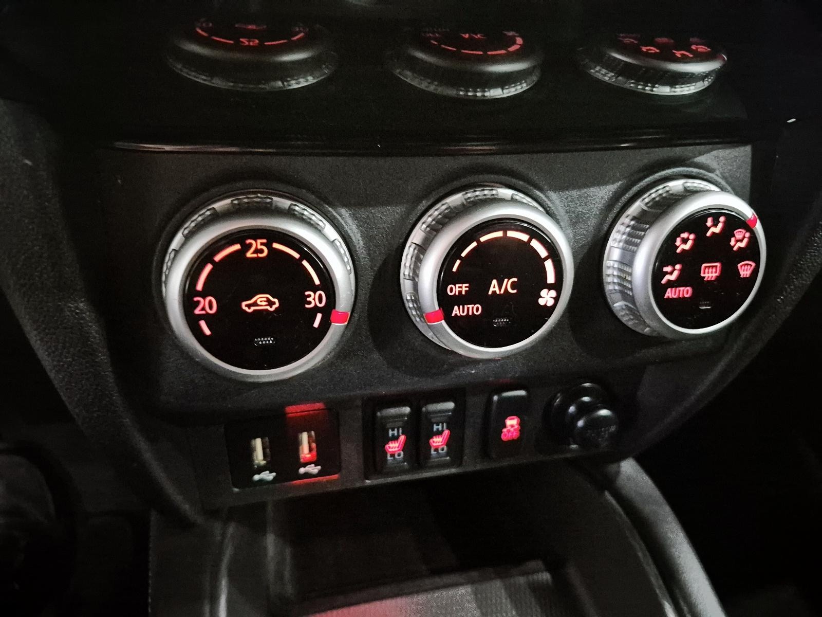 2023 Mitsubishi RVR ES