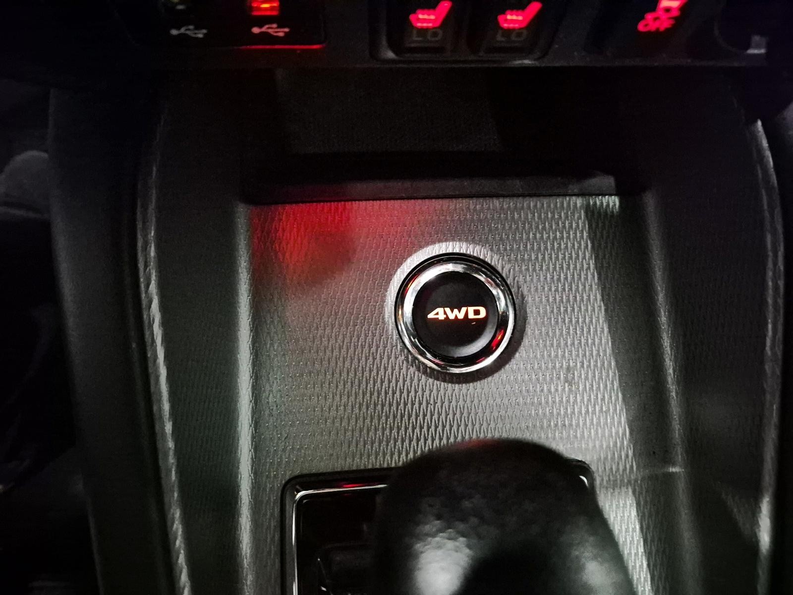 2023 Mitsubishi RVR ES