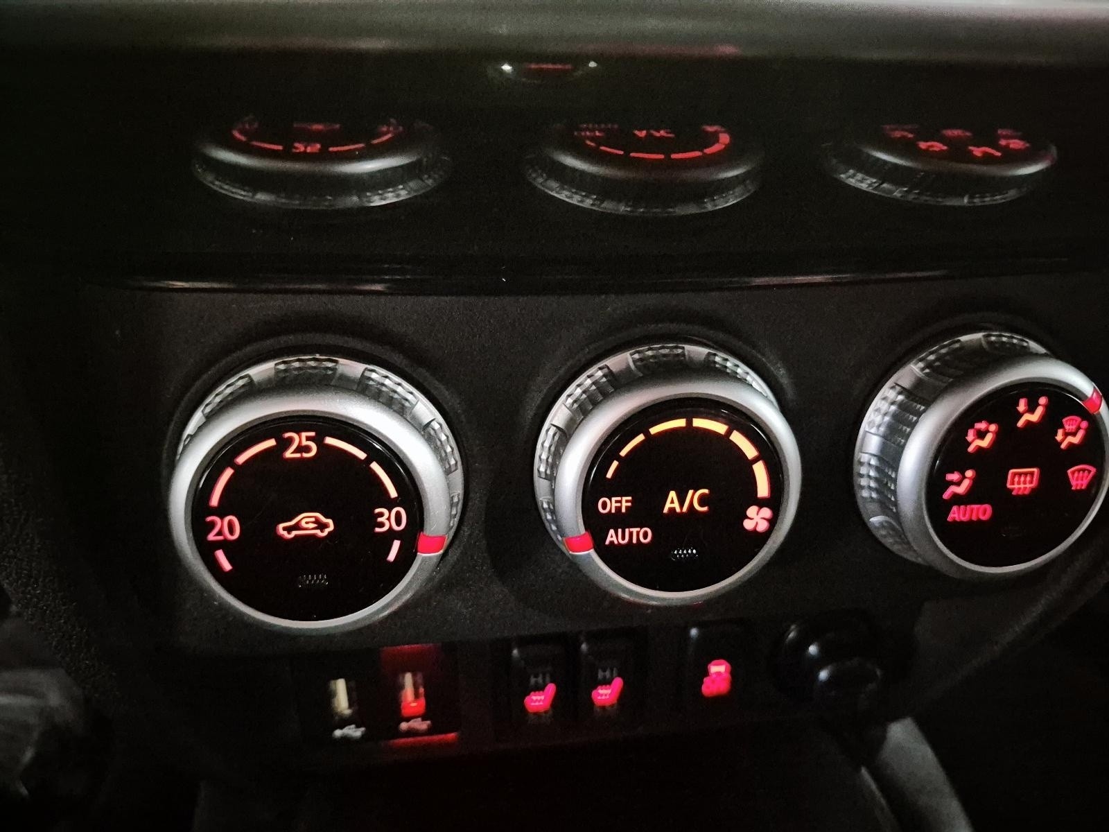 2023 Mitsubishi RVR ES