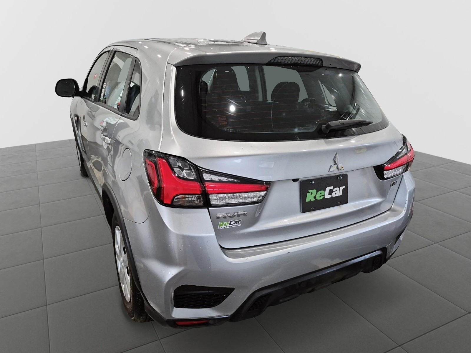 2023 Mitsubishi RVR ES