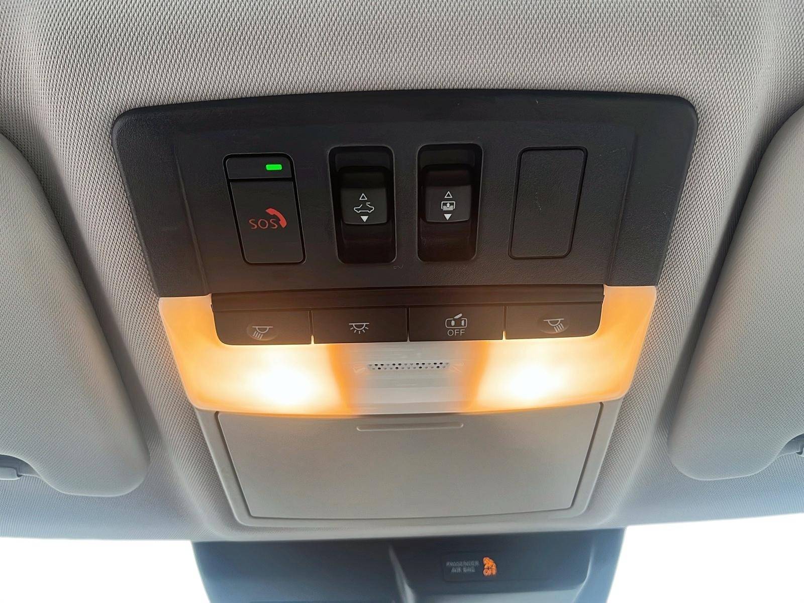 2023 Mitsubishi Outlander Plug-In Hybrid SEL