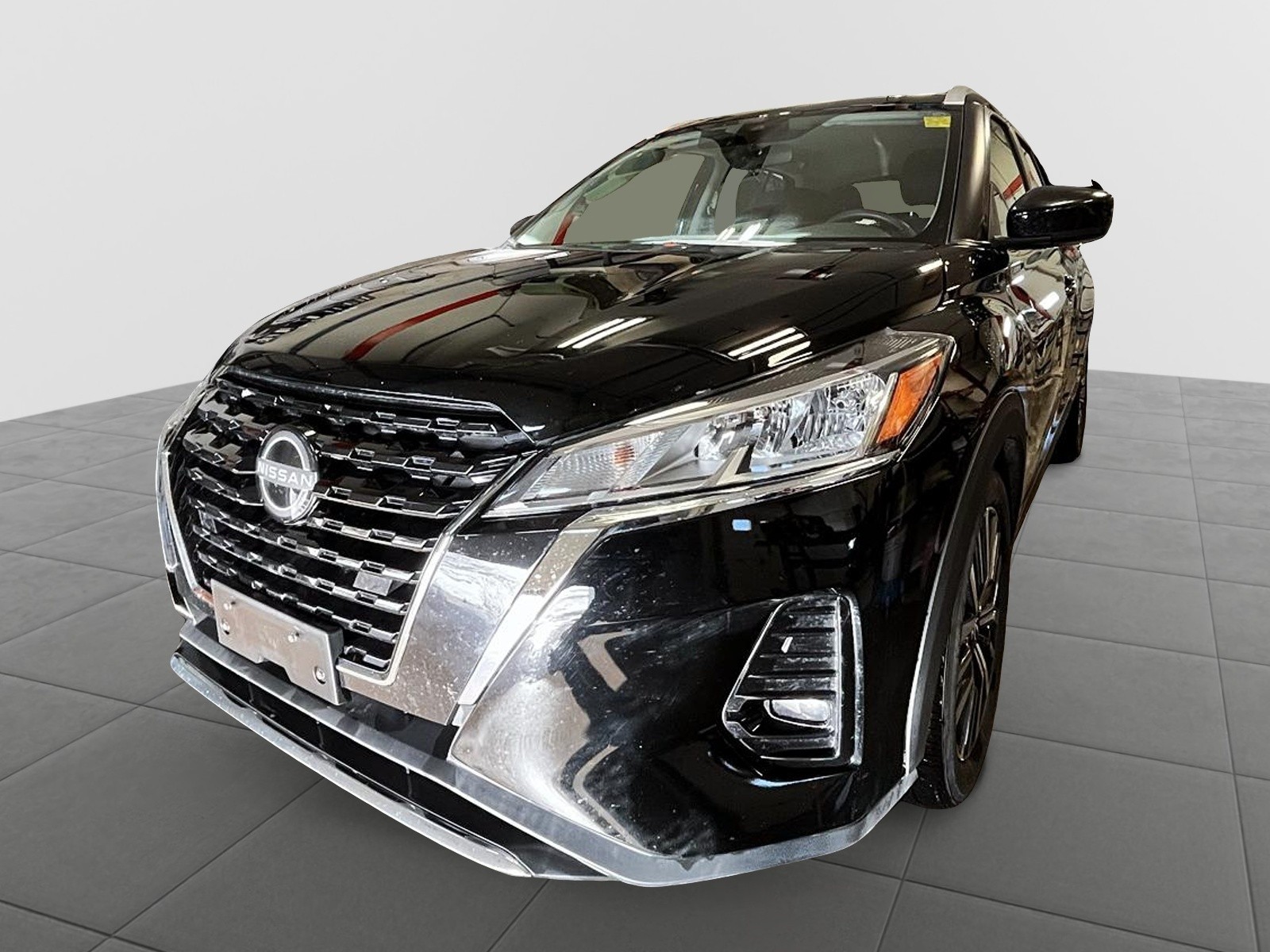 2024 Nissan Kicks  SV