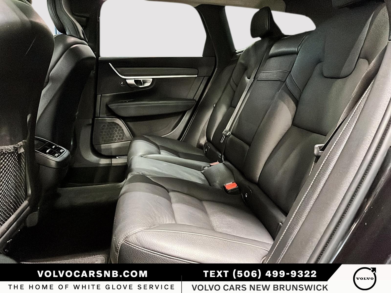 2019 Volvo V90 Cross Country T6