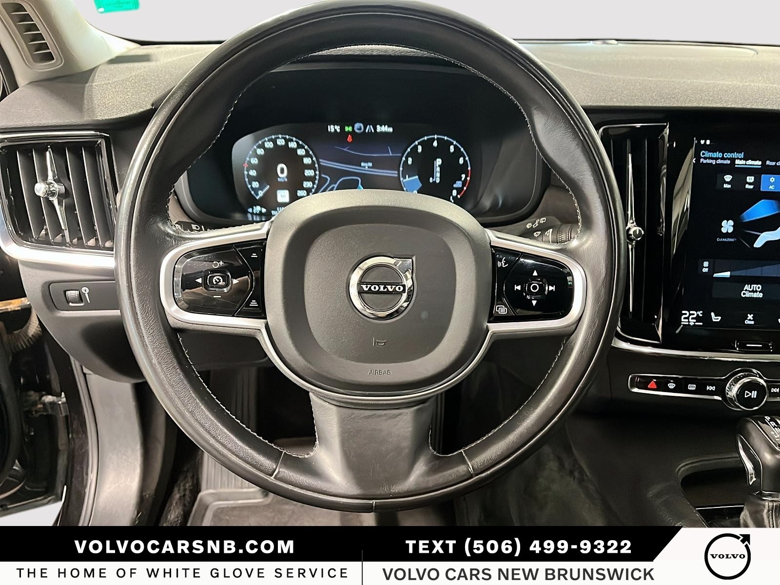 2019 Volvo V90 Cross Country T6