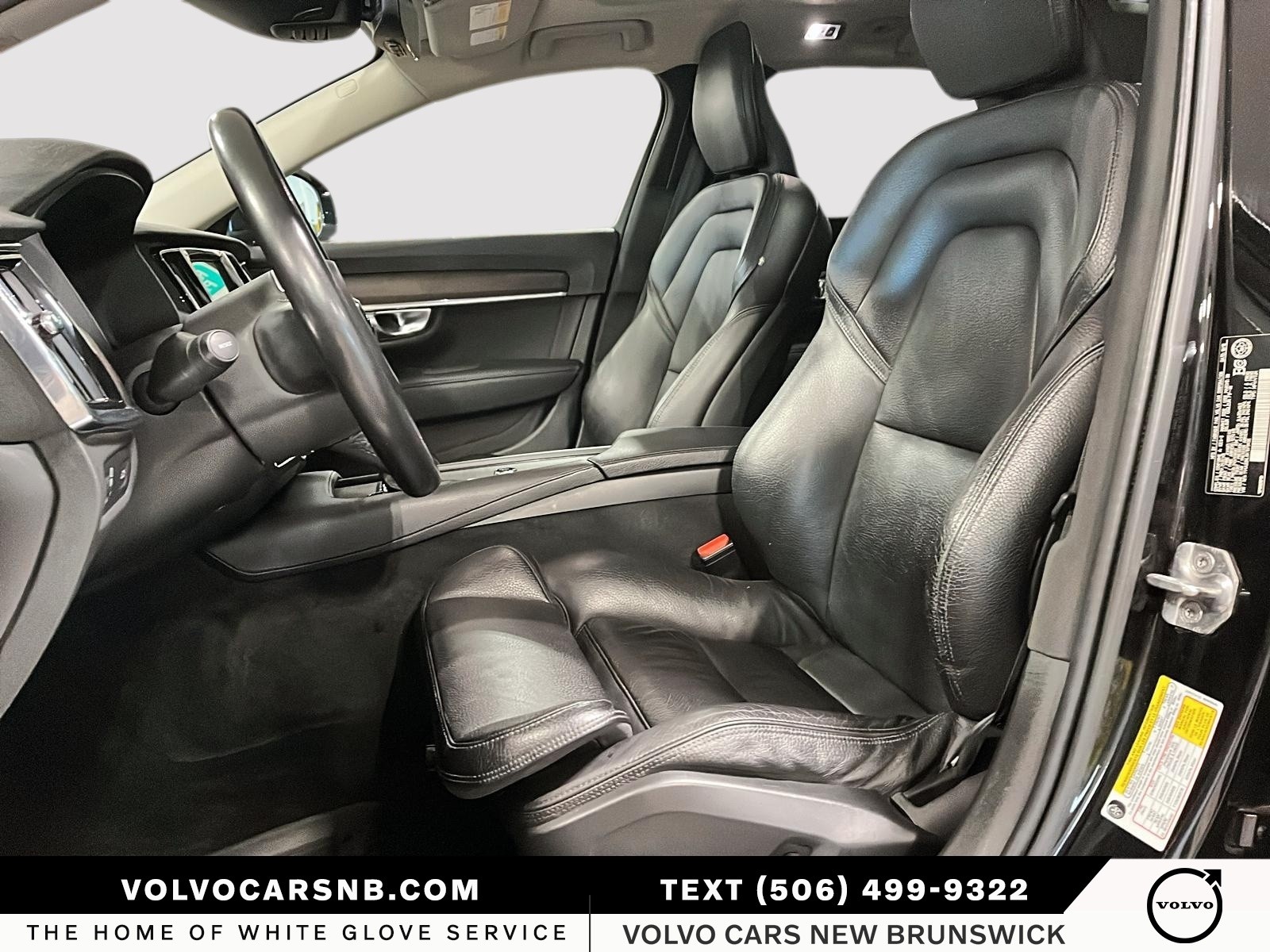 2019 Volvo V90 Cross Country T6