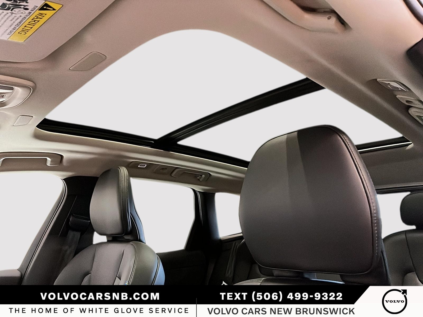 2025 Volvo XC60 B5 Core Dark Theme