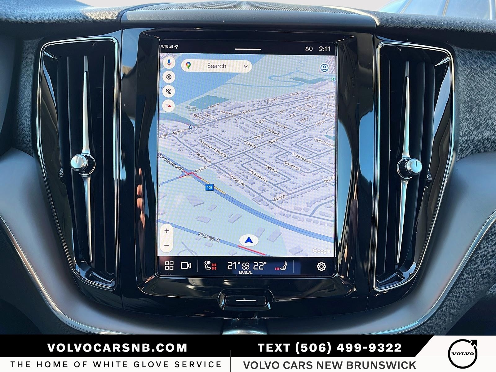 2025 Volvo XC60 B5 Core Dark Theme