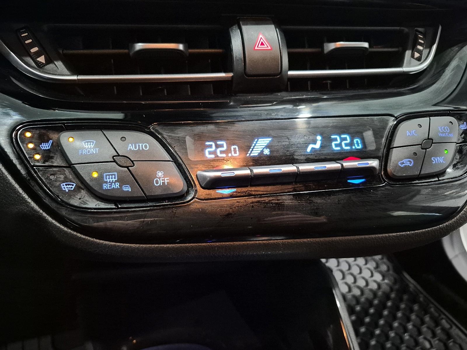 2021 Toyota C-HR XLE Premium