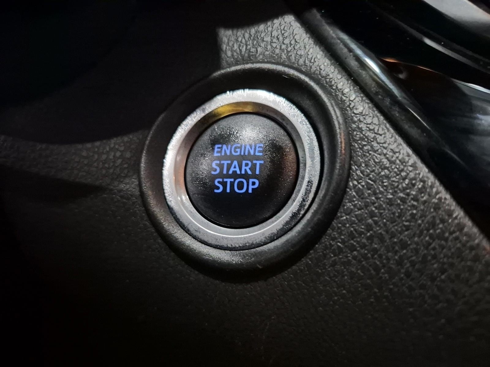 2021 Toyota C-HR XLE Premium