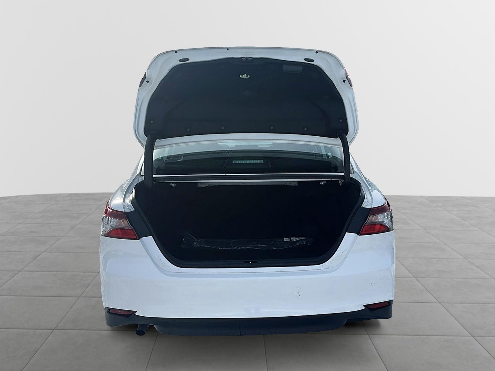 2024 Toyota Camry Hybrid LE