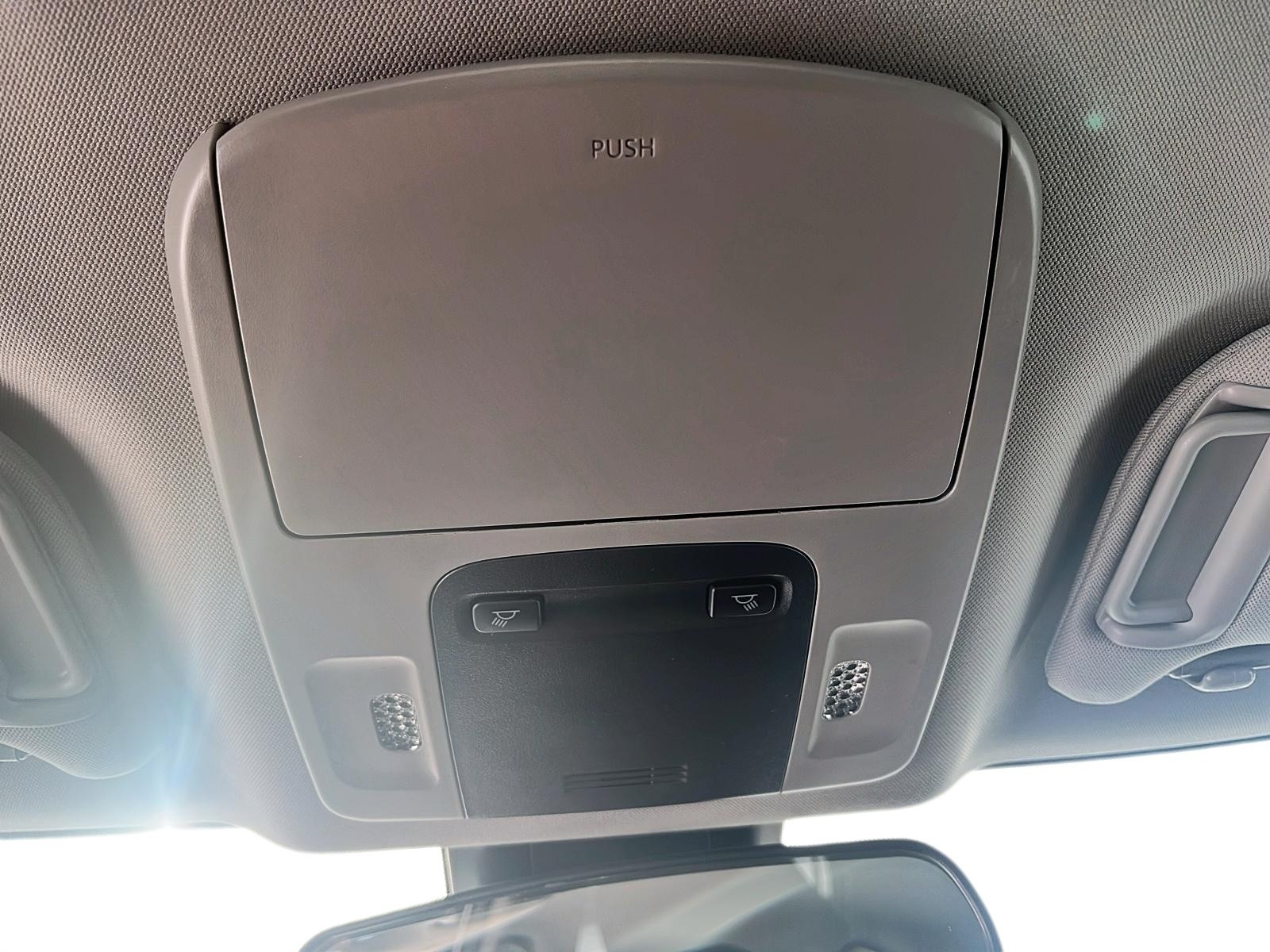 2024 Toyota Camry Hybrid LE