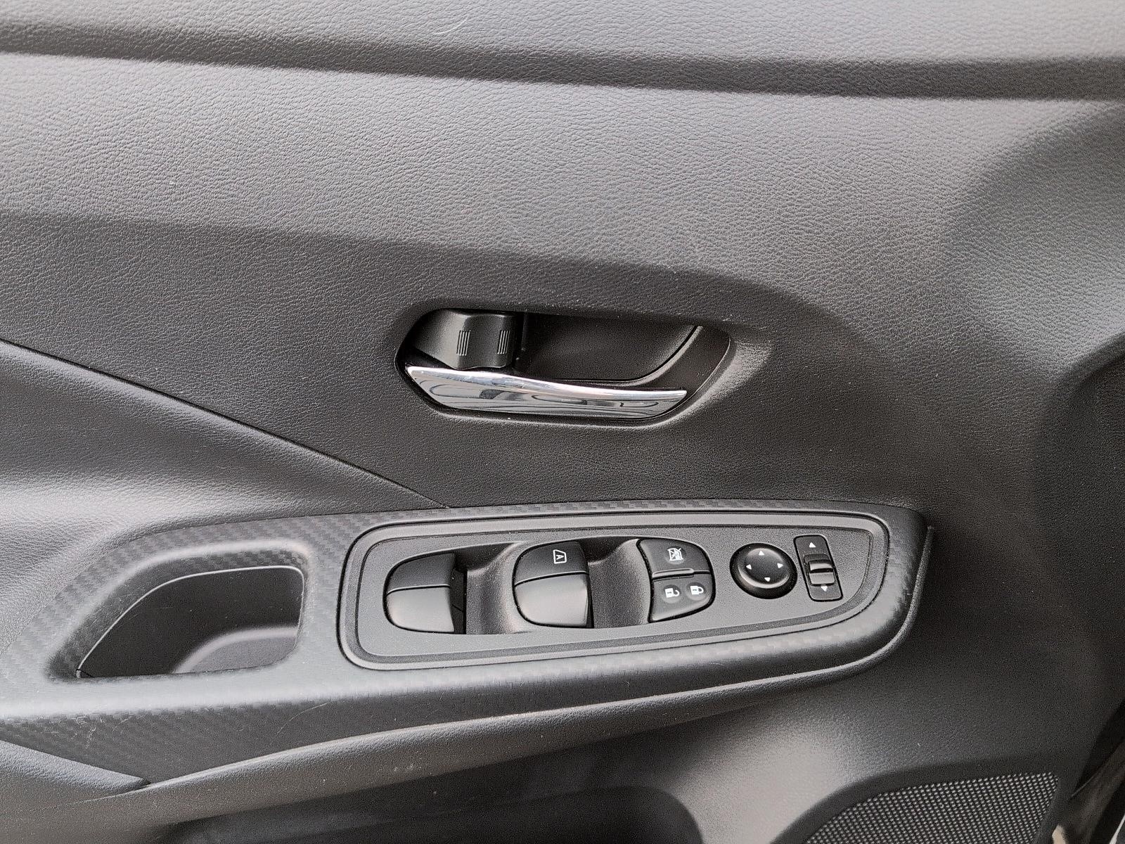 2024 Nissan Versa SV