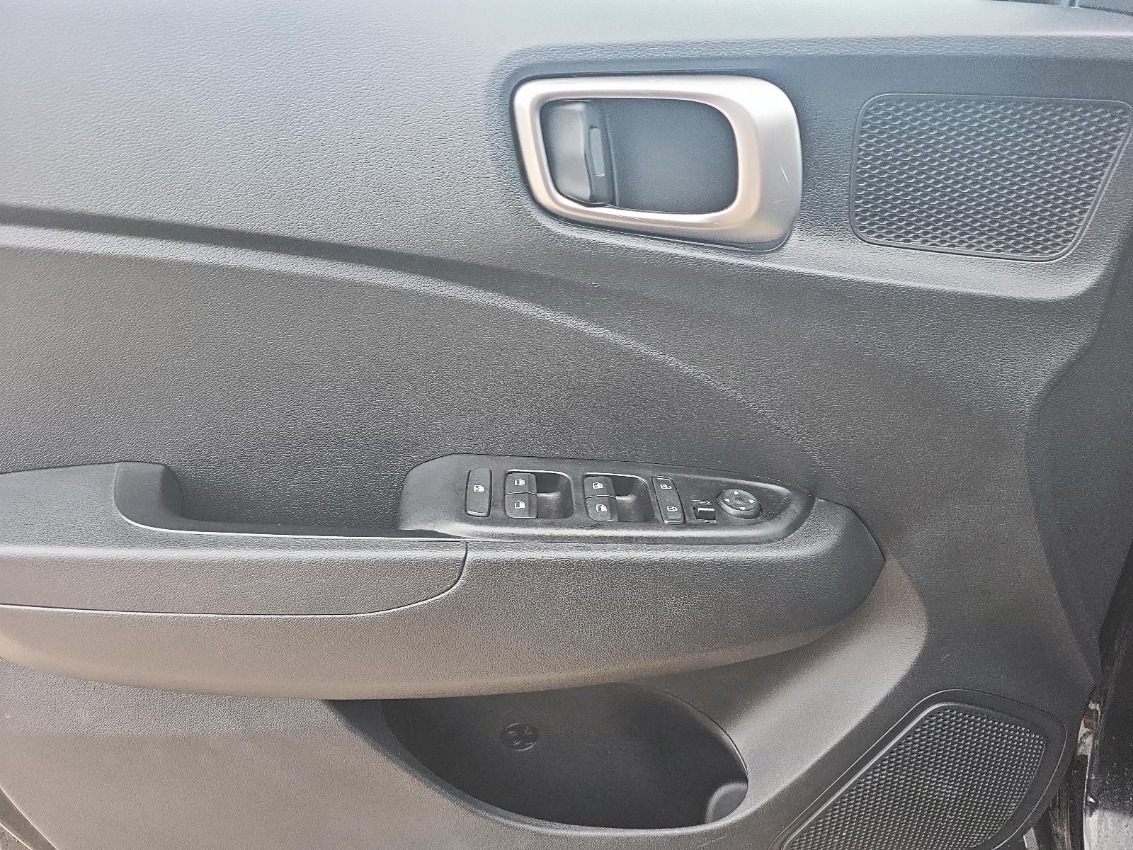 2024 Hyundai Venue Preferred