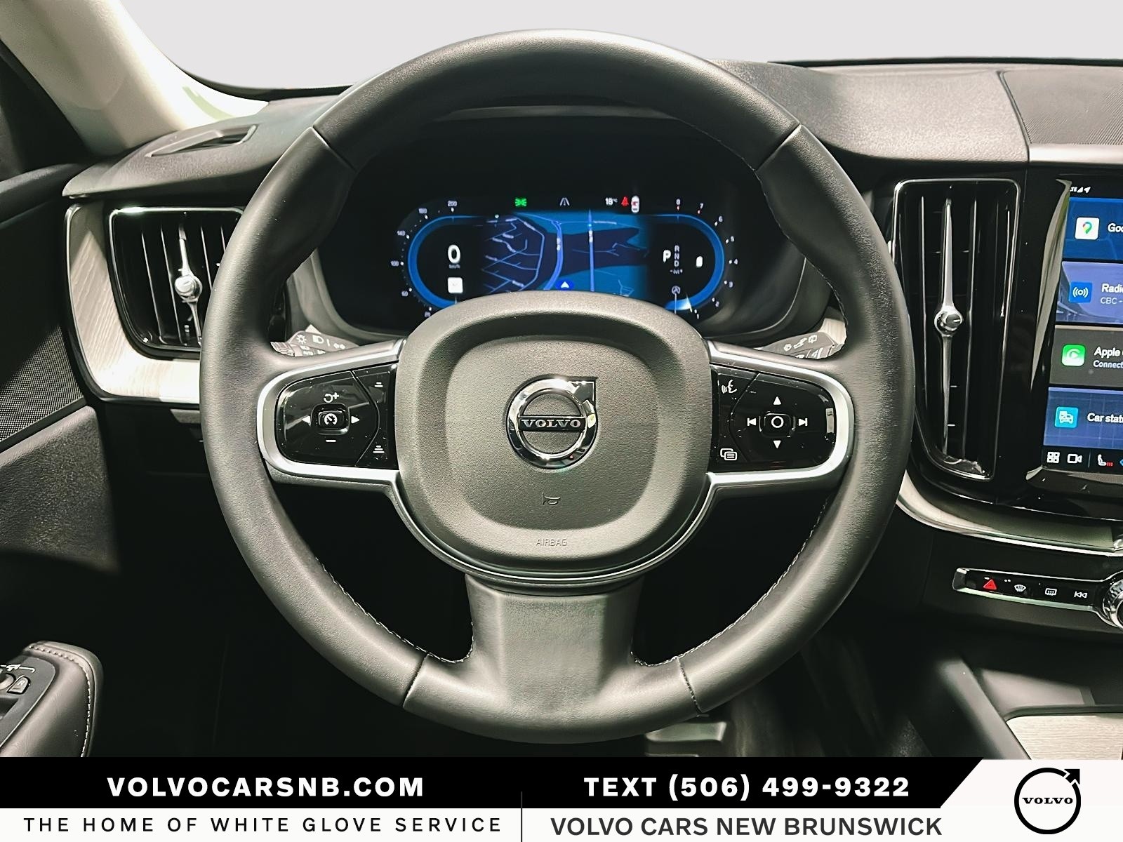 2025 Volvo XC60 B5 Plus Dark Theme