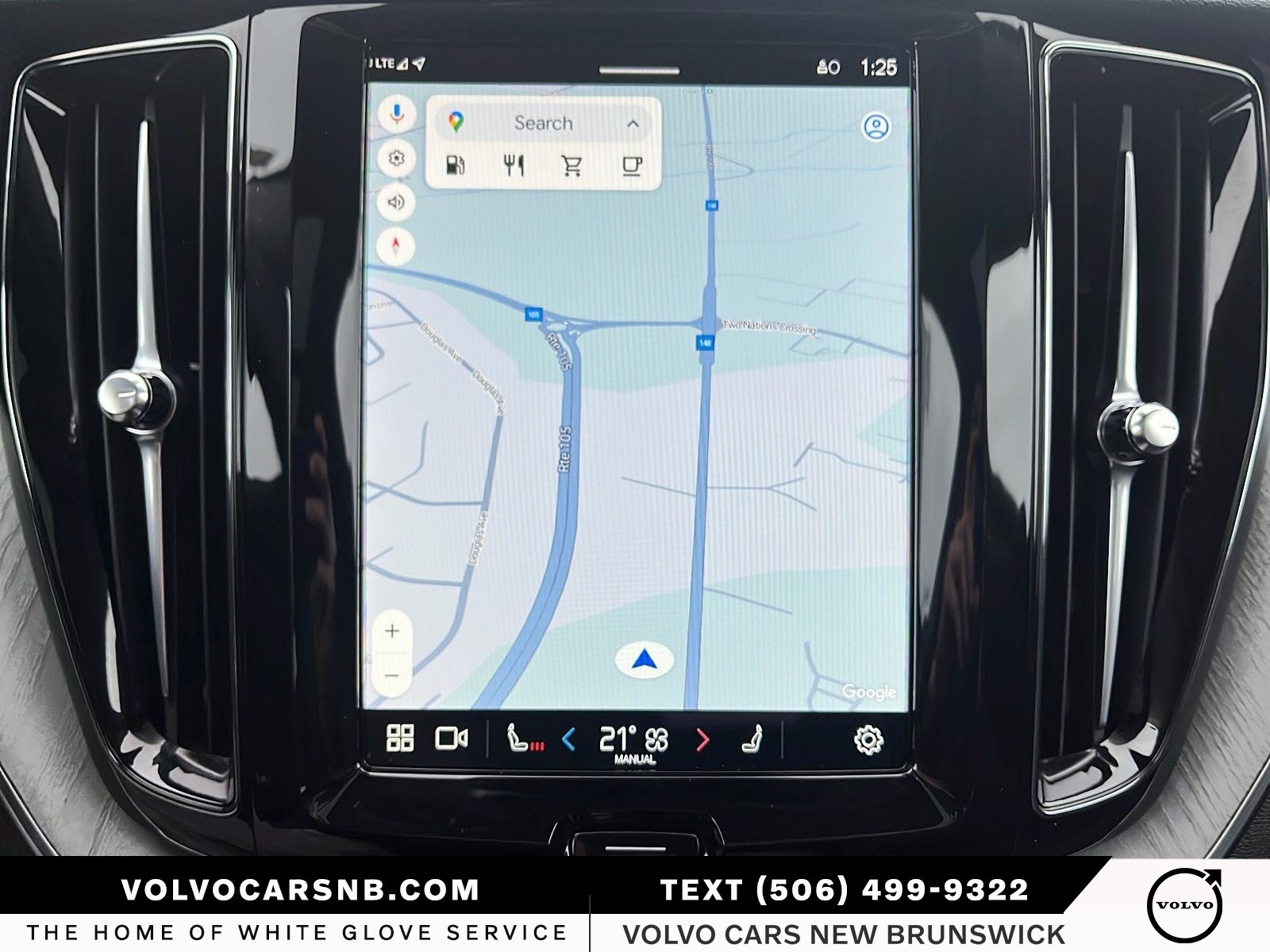 2025 Volvo XC60 B5 Plus Dark Theme