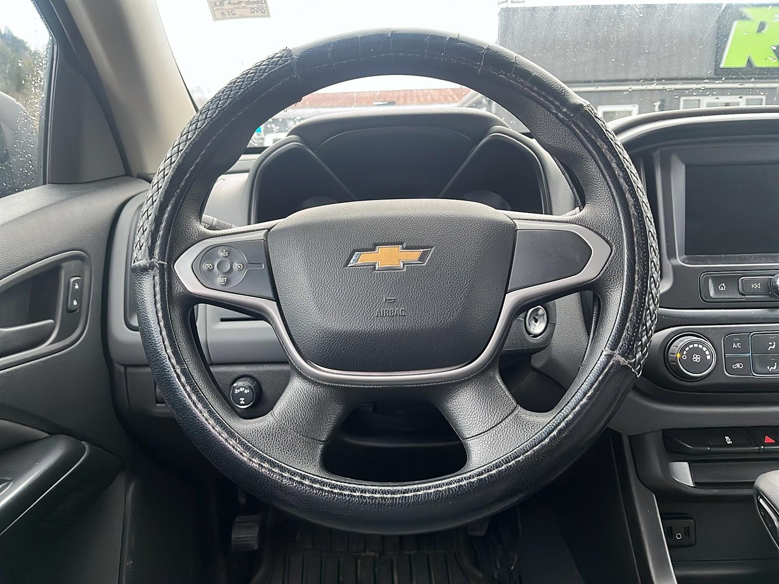 2022 Chevrolet Colorado WT