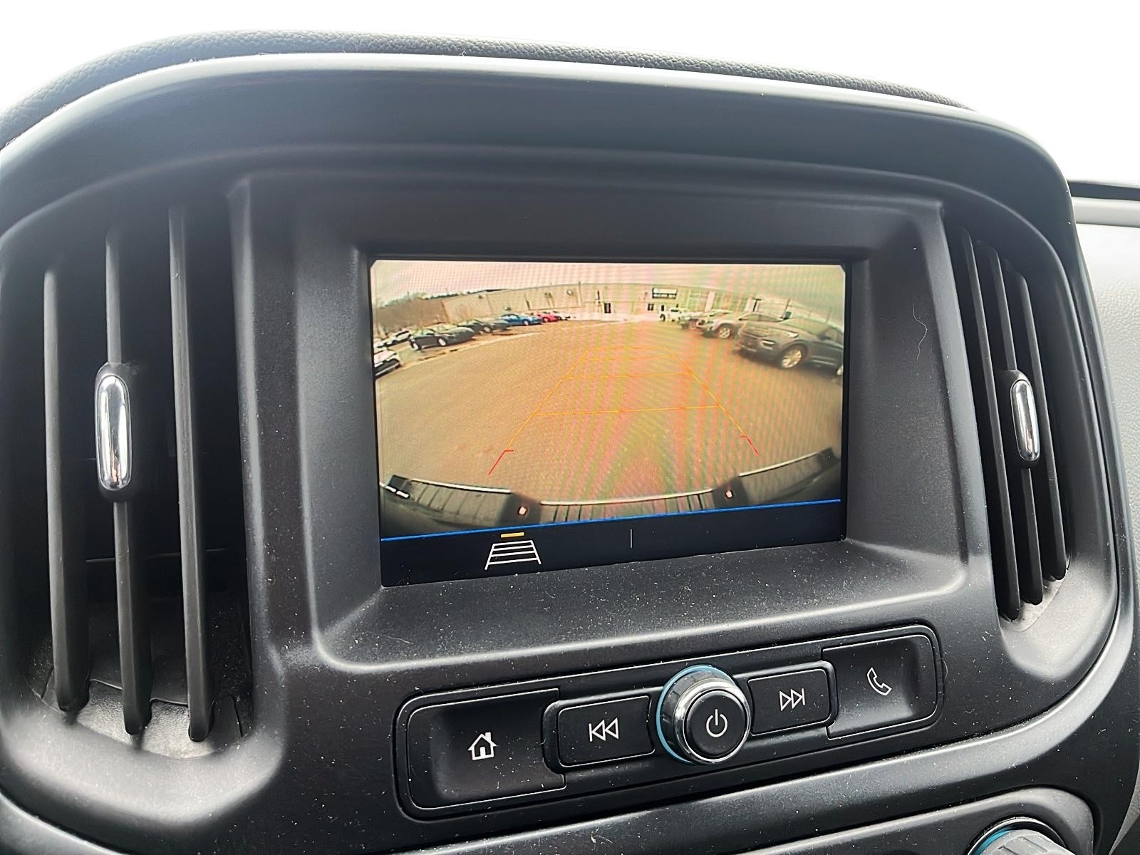 2022 Chevrolet Colorado WT