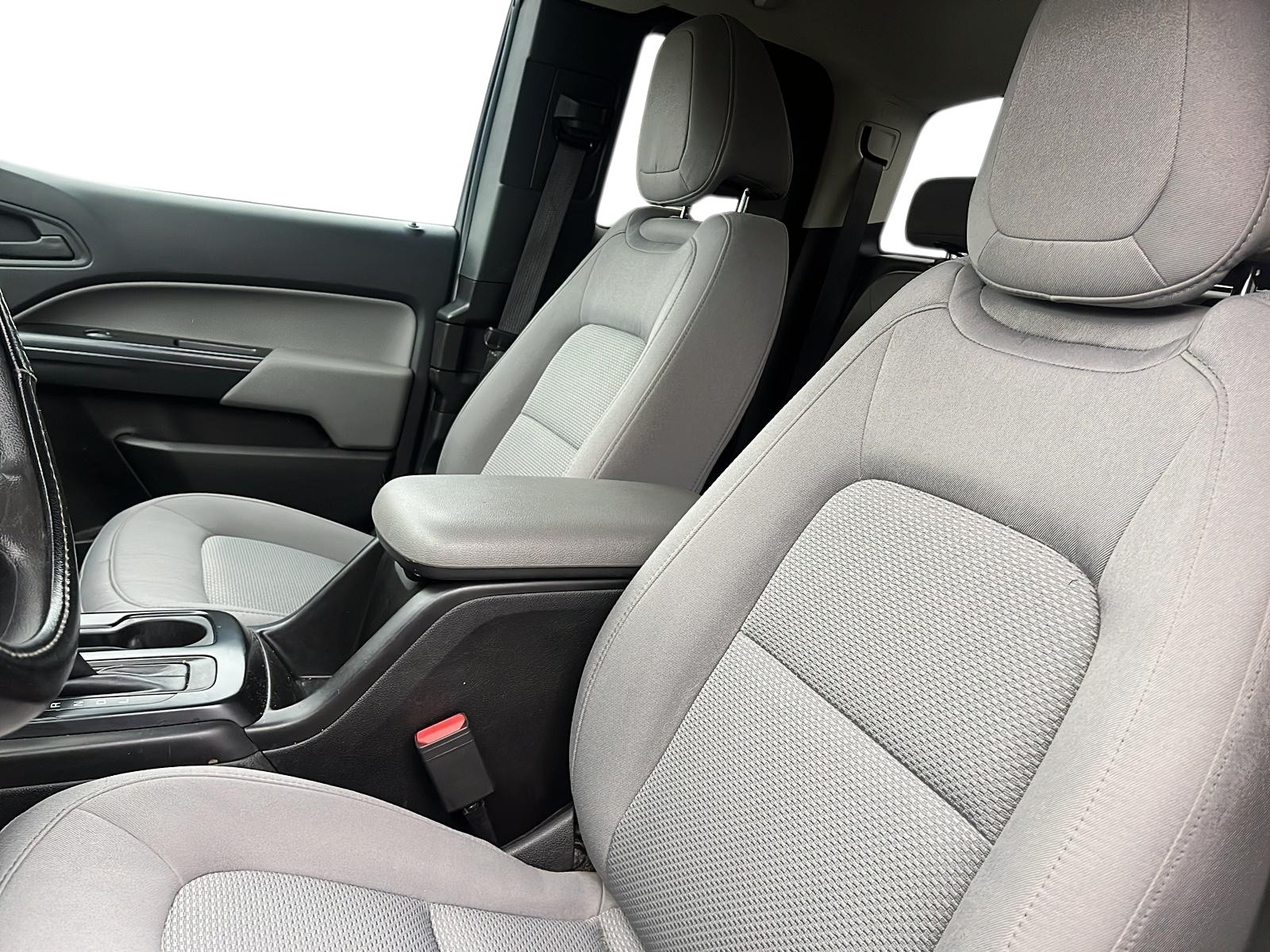 2022 Chevrolet Colorado WT