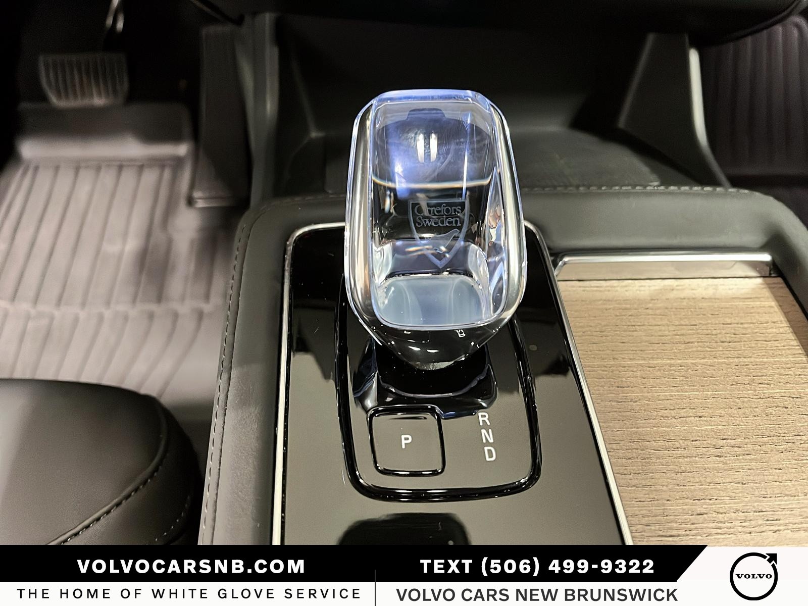 2025 Volvo XC90 B6 Plus Bright Theme