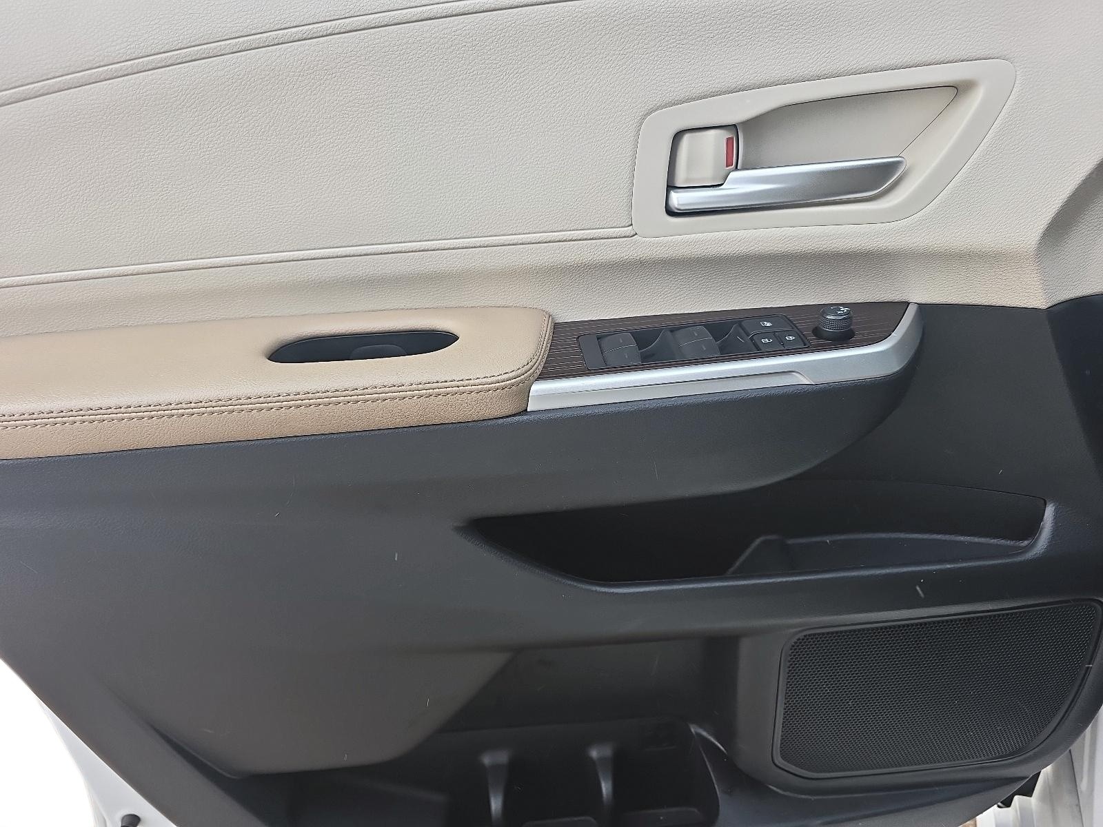 2024 Toyota Sienna XSE 7-Passenger