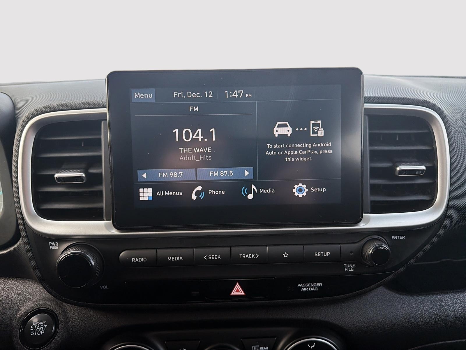 2024 Hyundai Venue Preferred