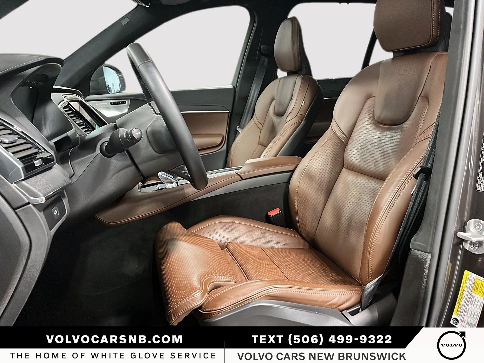 2024 Volvo XC90 B6 Ultimate Bright Theme