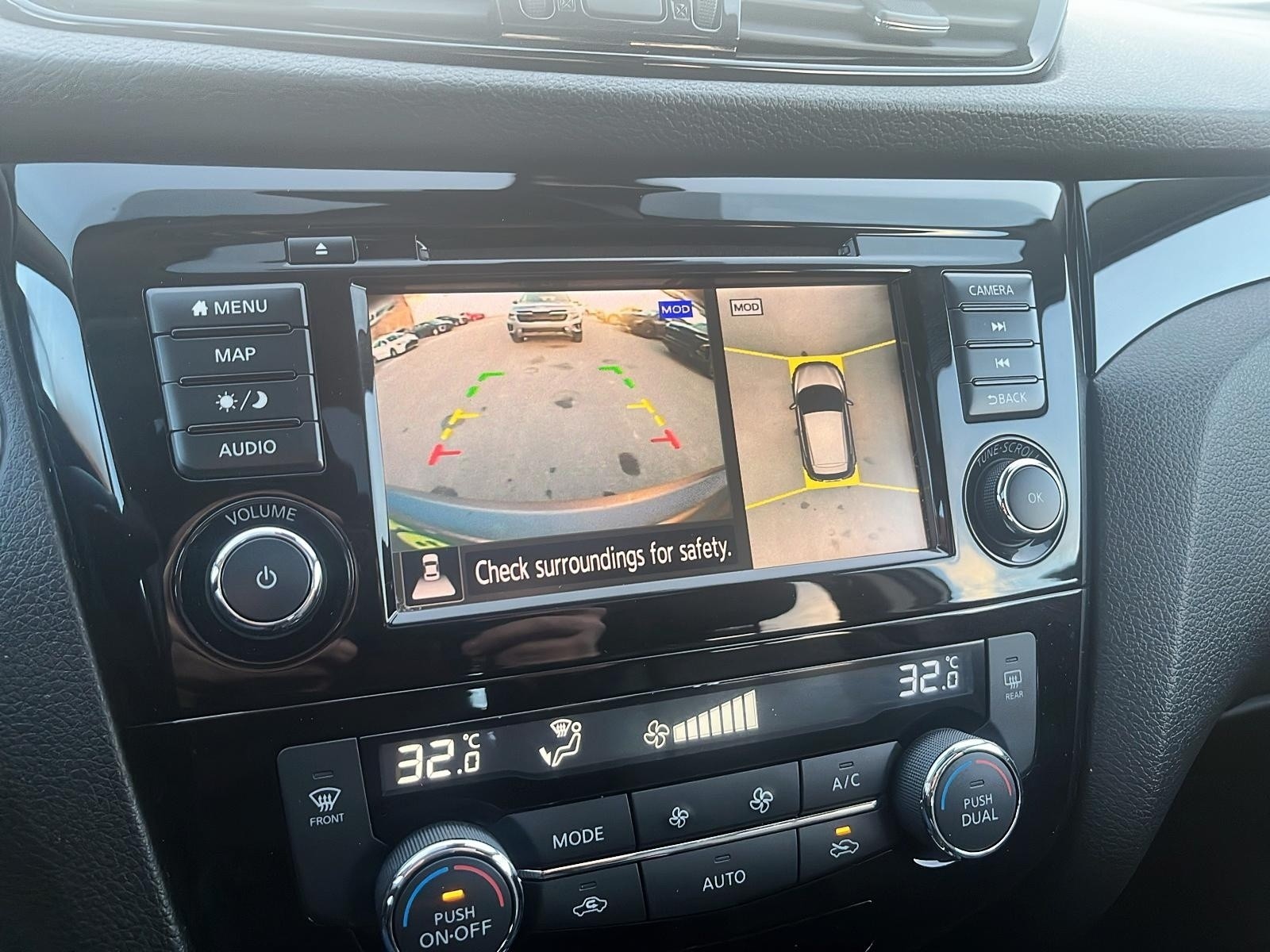 2023 Nissan Qashqai SL