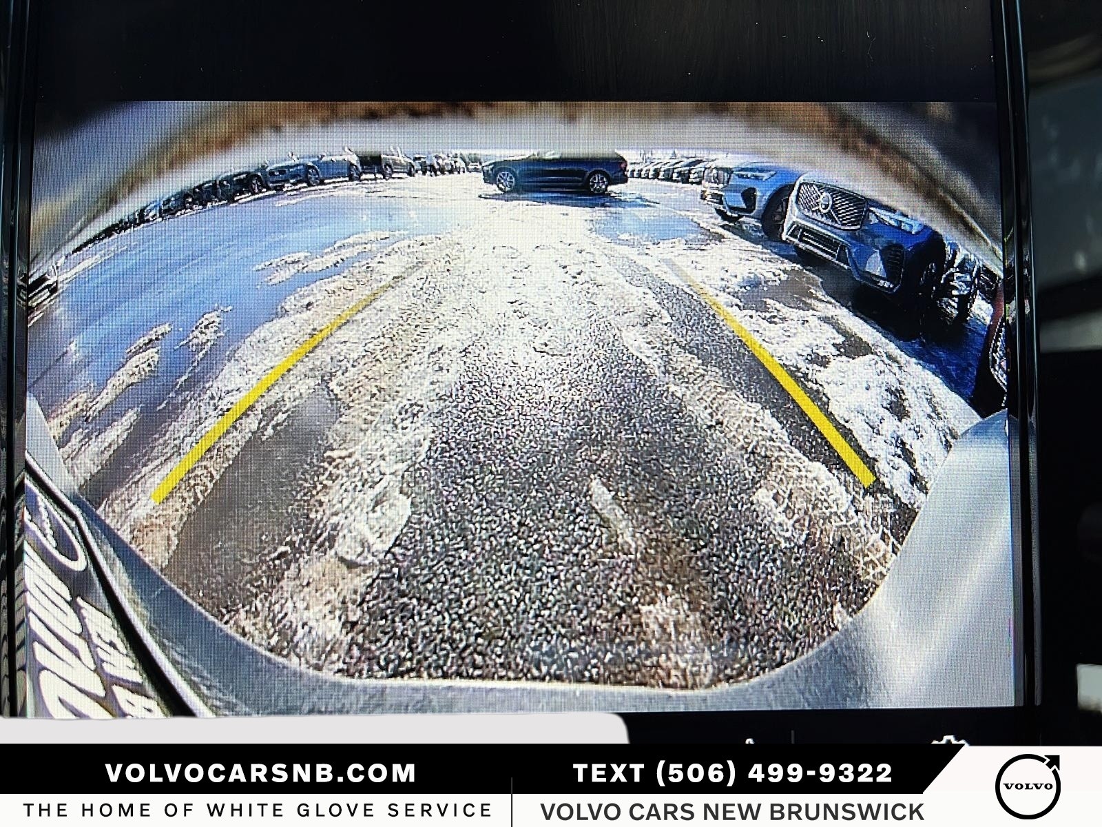 2025 Volvo XC40 B5 Core Bright Theme