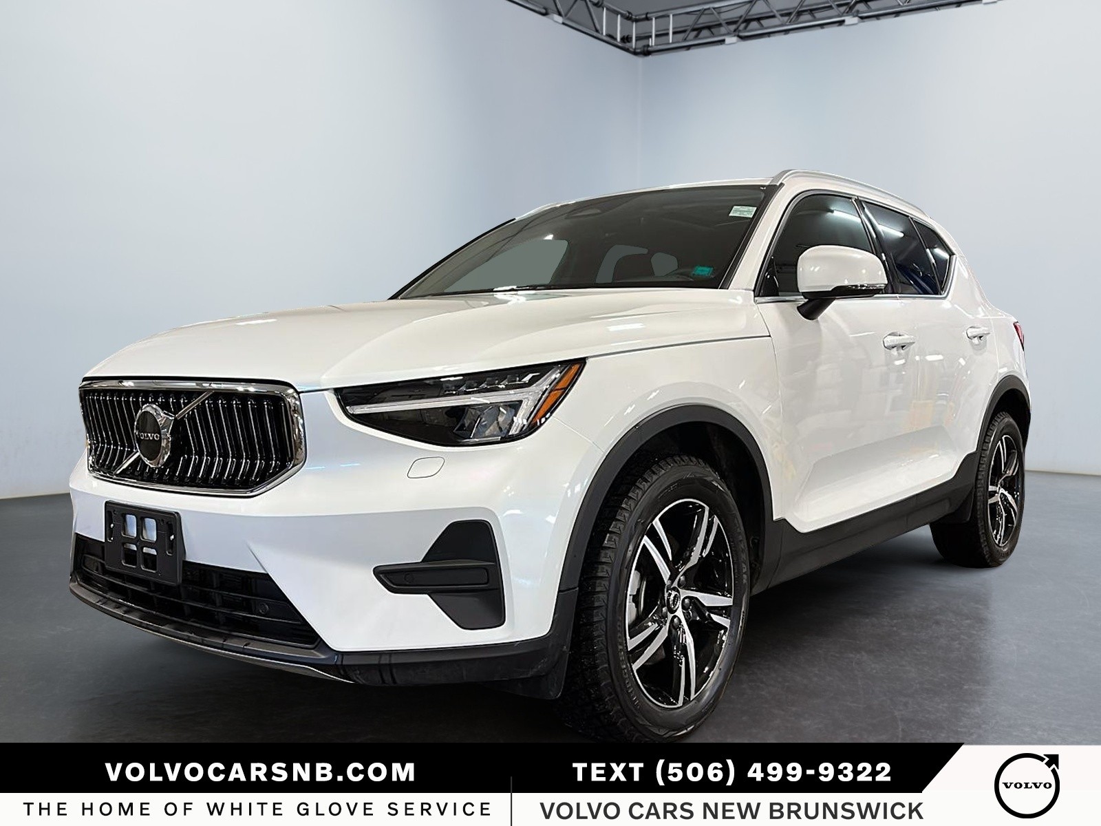 2025 Volvo XC40  B5 Core Bright Theme