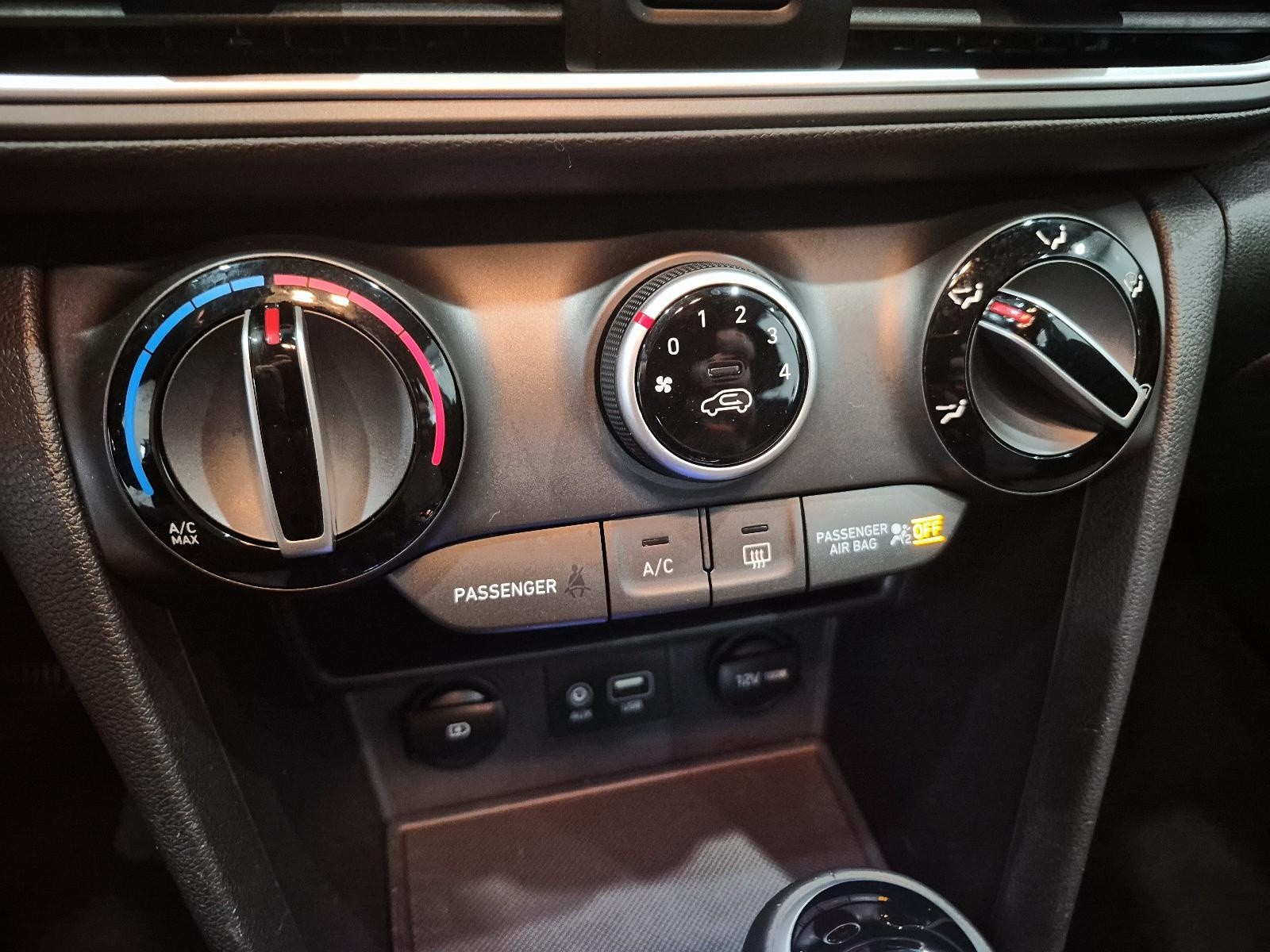 2021 Hyundai Kona 2.0L Preferred