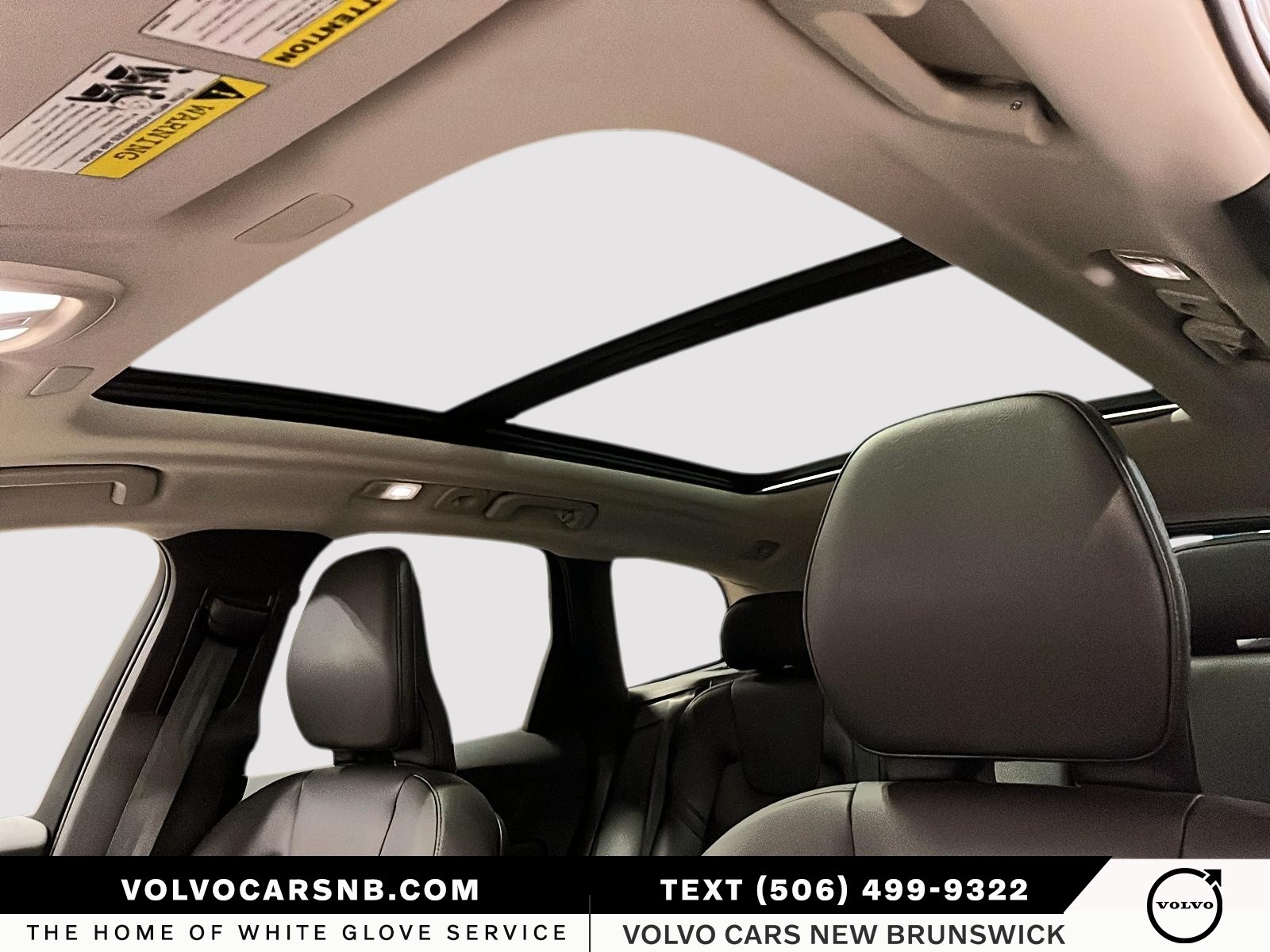 2025 Volvo XC60 B5 Core Dark Theme