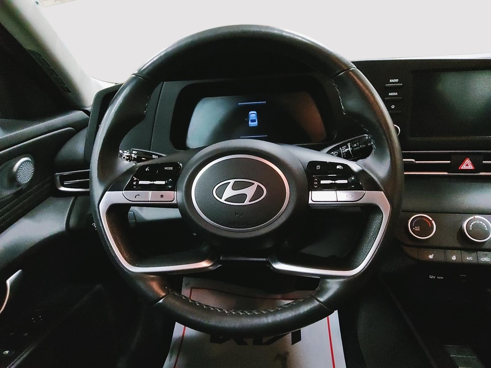 2024 Hyundai Elantra Preferred