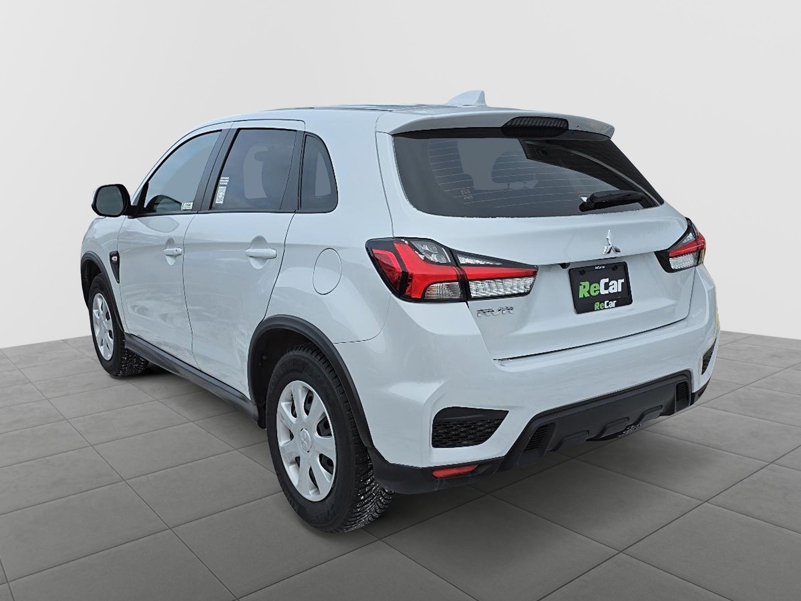 2023 Mitsubishi RVR ES