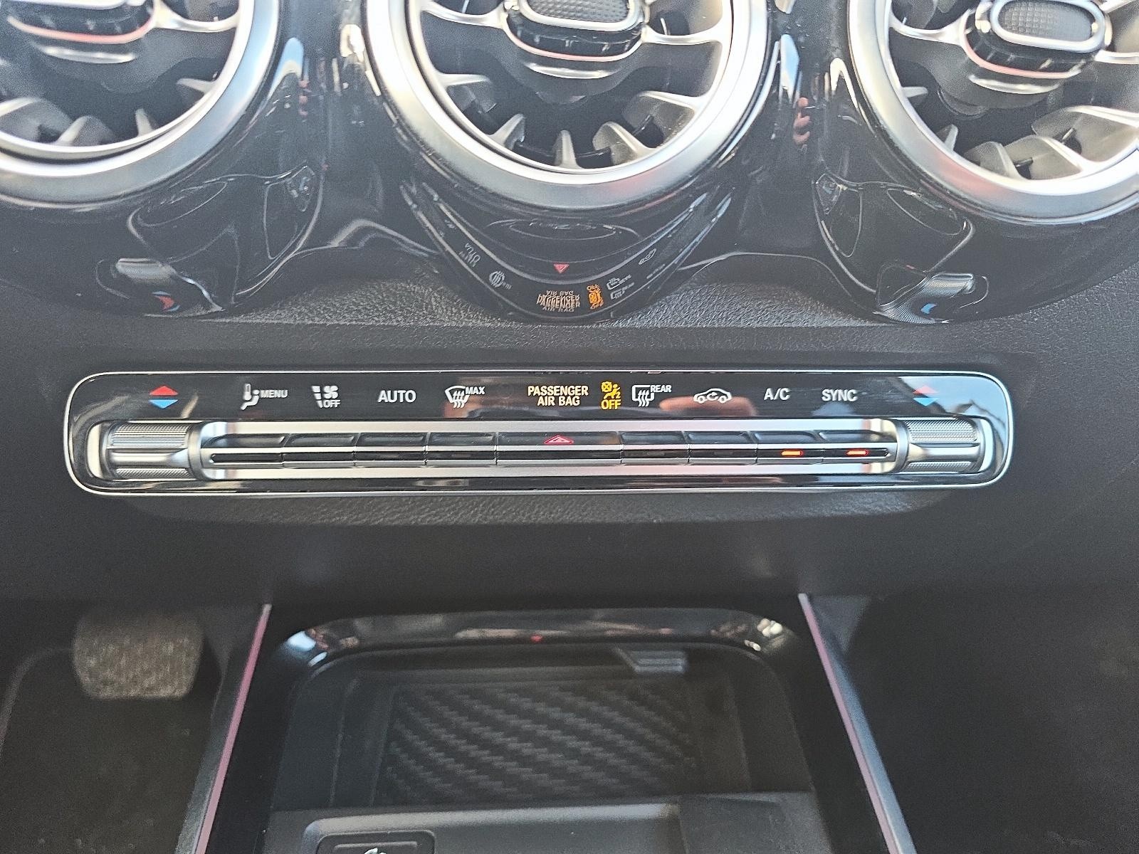 2024 Mercedes-Benz GLB 250 