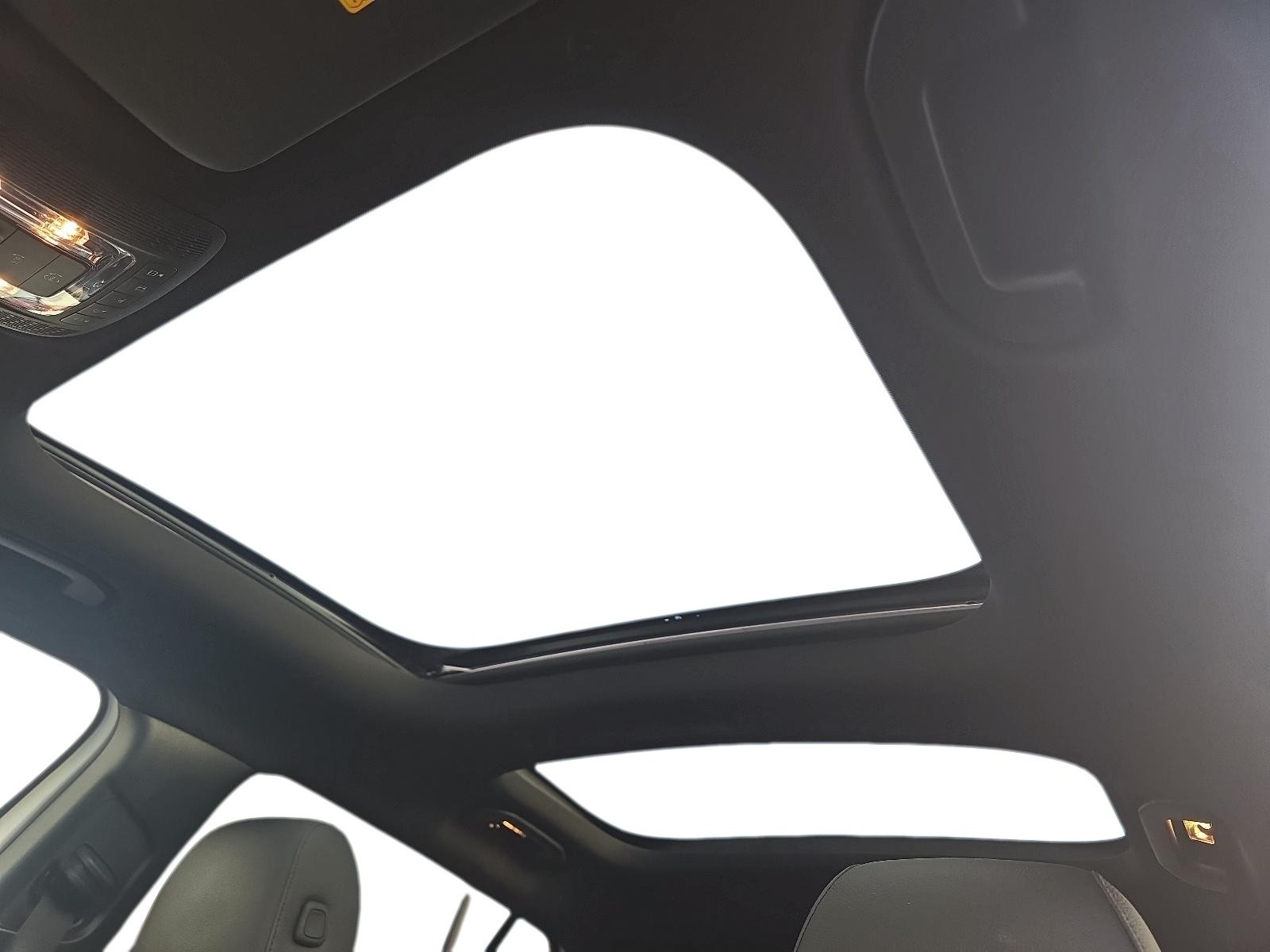 2024 Mercedes-Benz GLB 250 