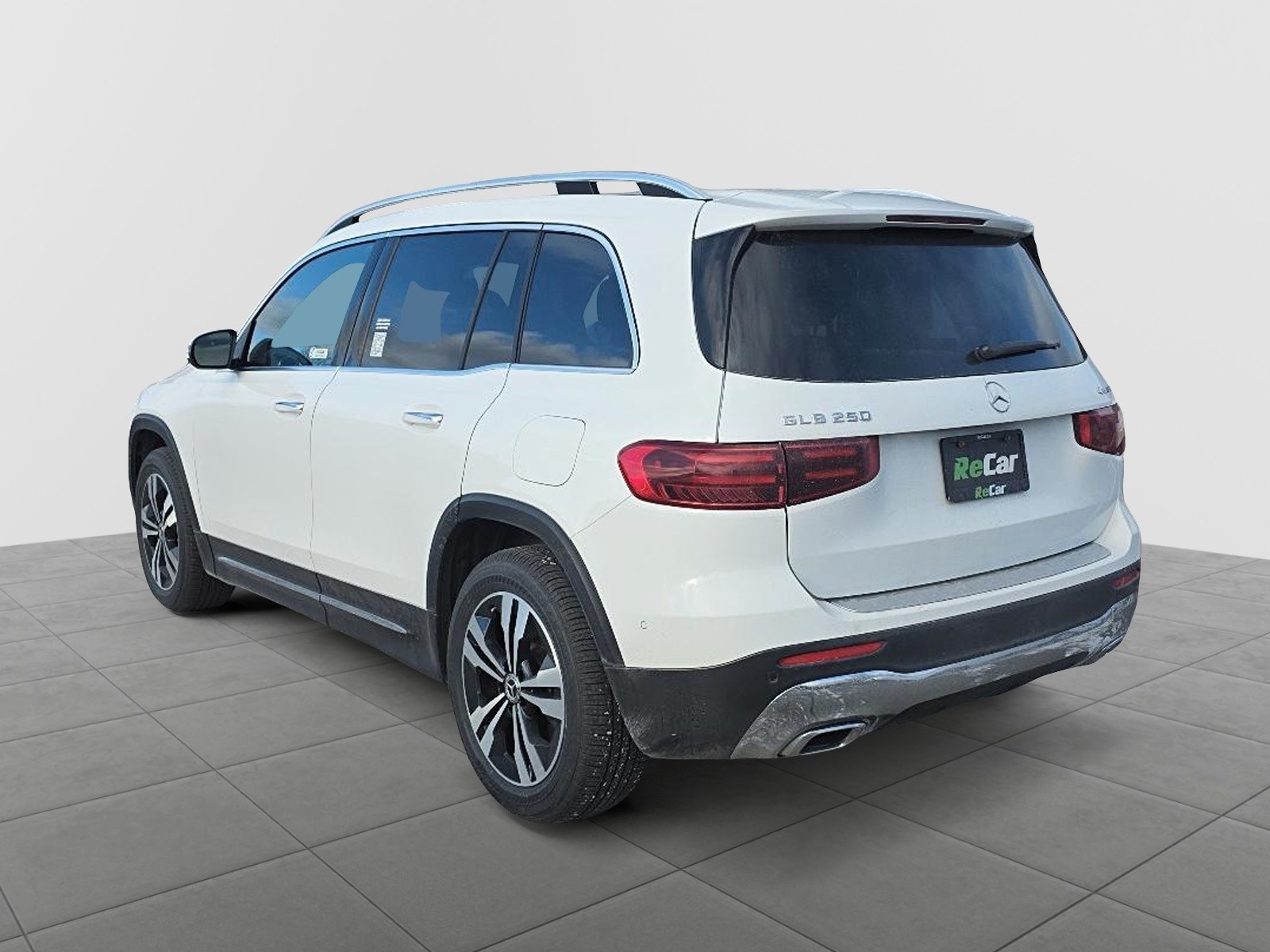 2024 Mercedes-Benz GLB 250 