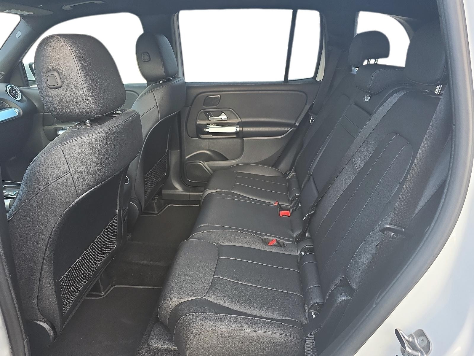 2024 Mercedes-Benz GLB 250 