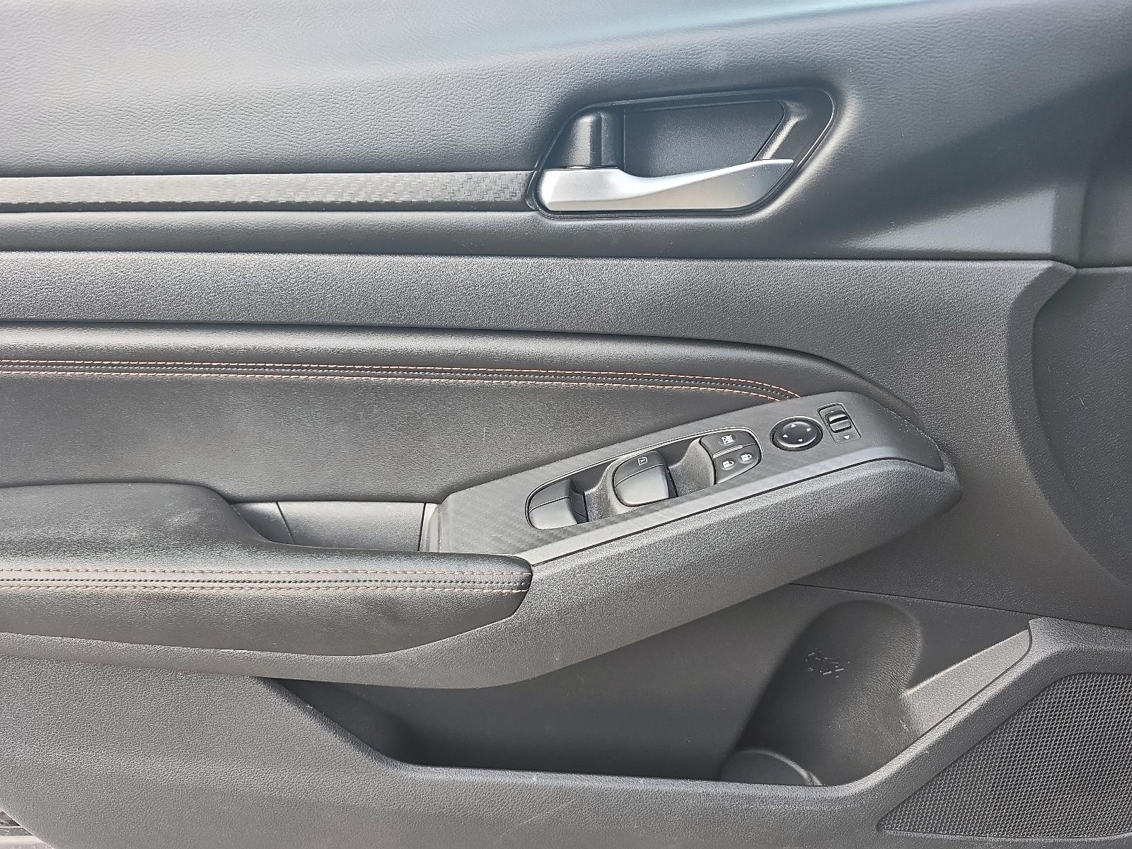 2022 Nissan Altima 2.5 SR Midnight Edition