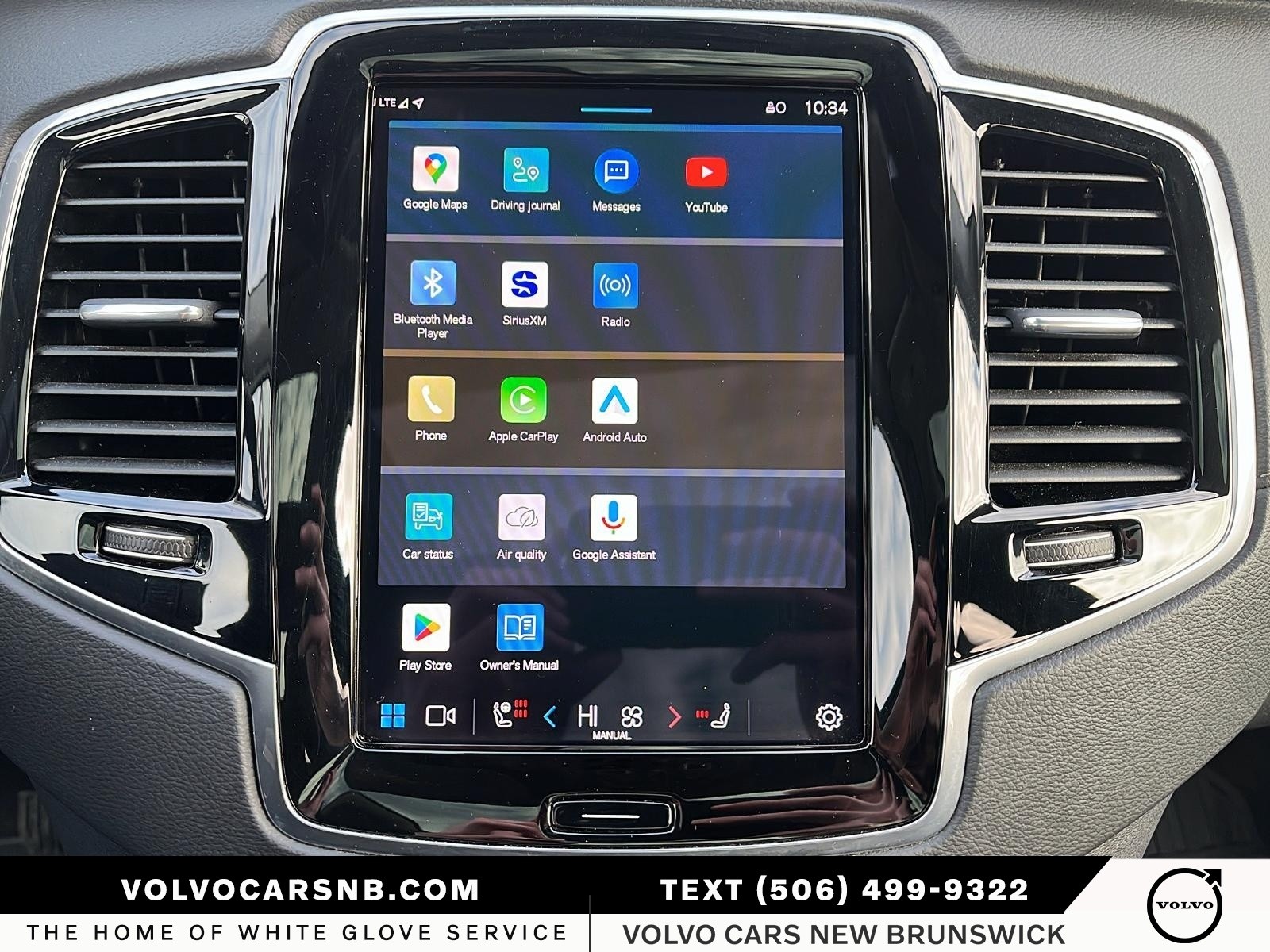 2023 Volvo XC90 B6 Ultimate Dark Theme