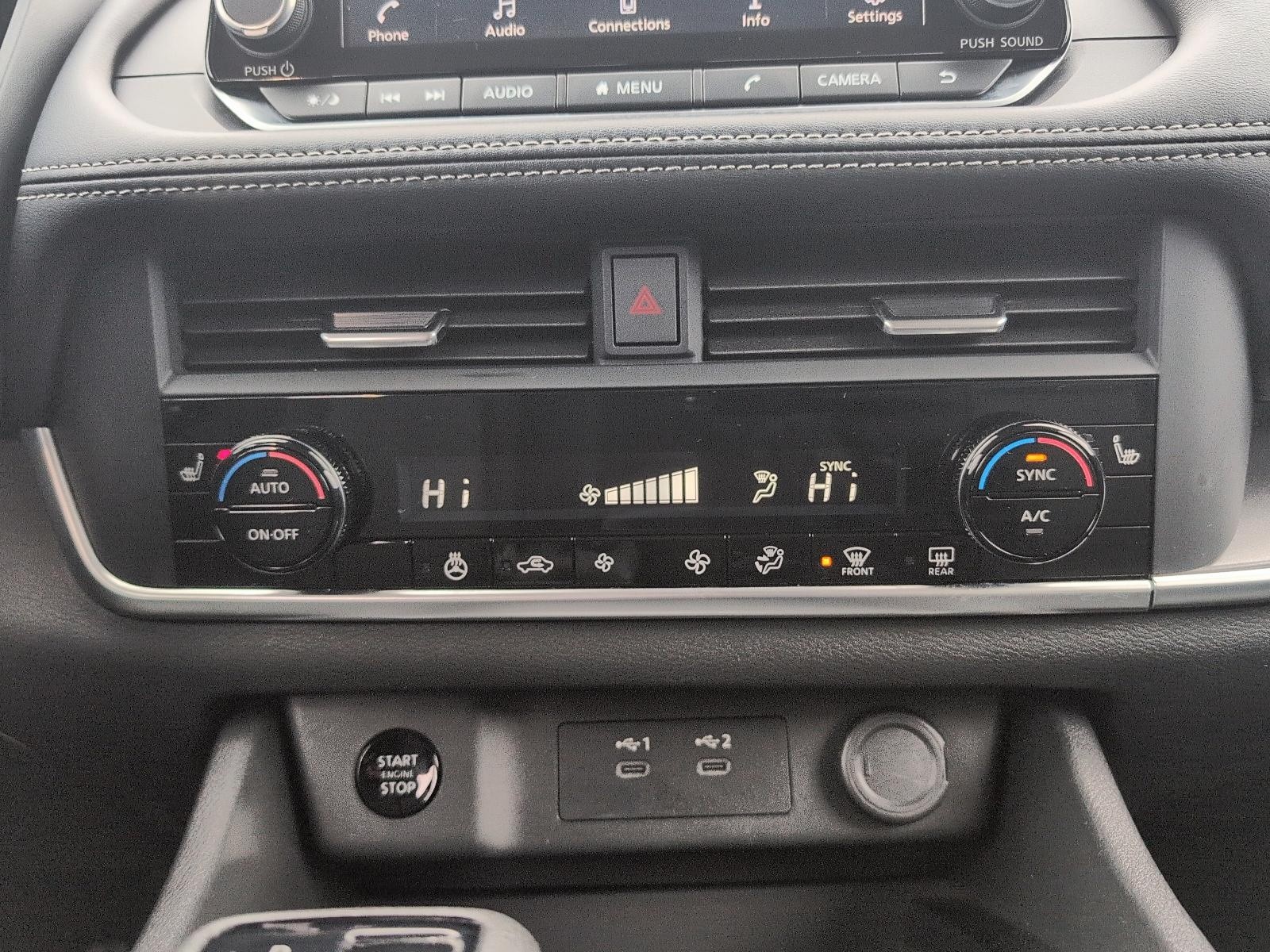 2024 Nissan Rogue SV Moonroof